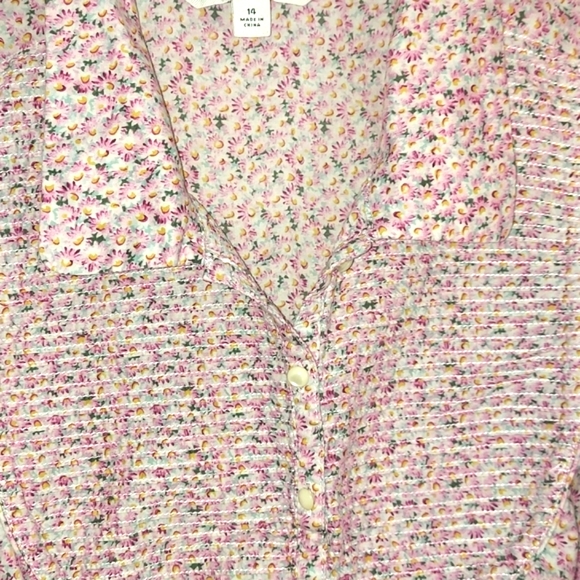 TOMMY HILFIGER Pink Floral Short Sleeve Floral Button down Blouse Top Sz 14 - Picture 5 of 8